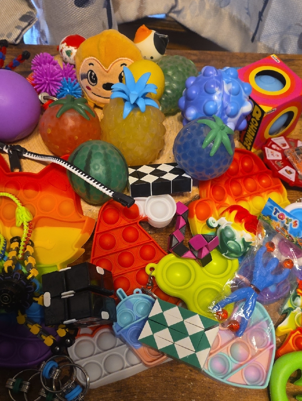 Fidget Bundle - Picture 3 of 7